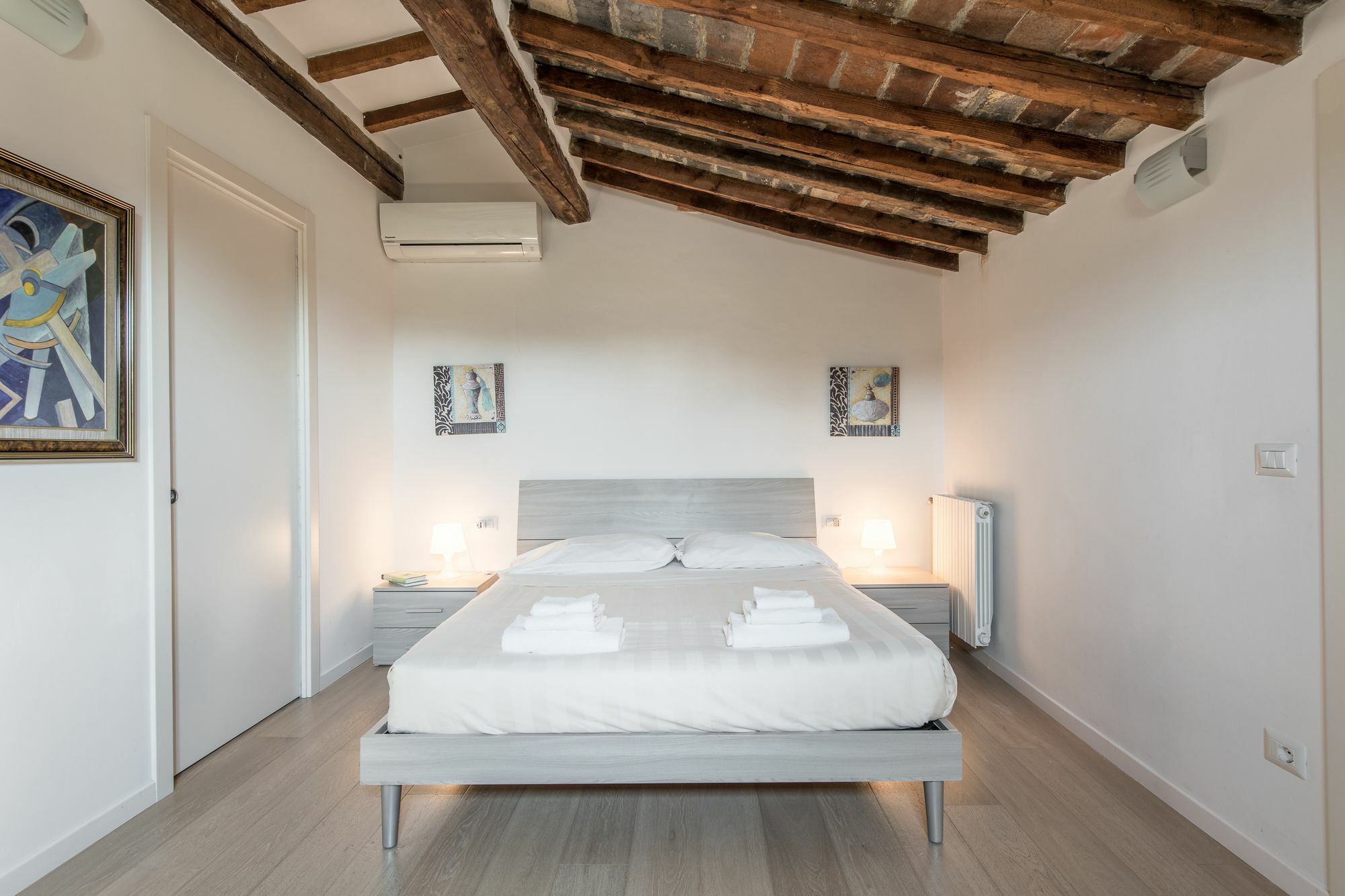 Ferienwohnung San Frediano Moderno Florenz Exterior foto